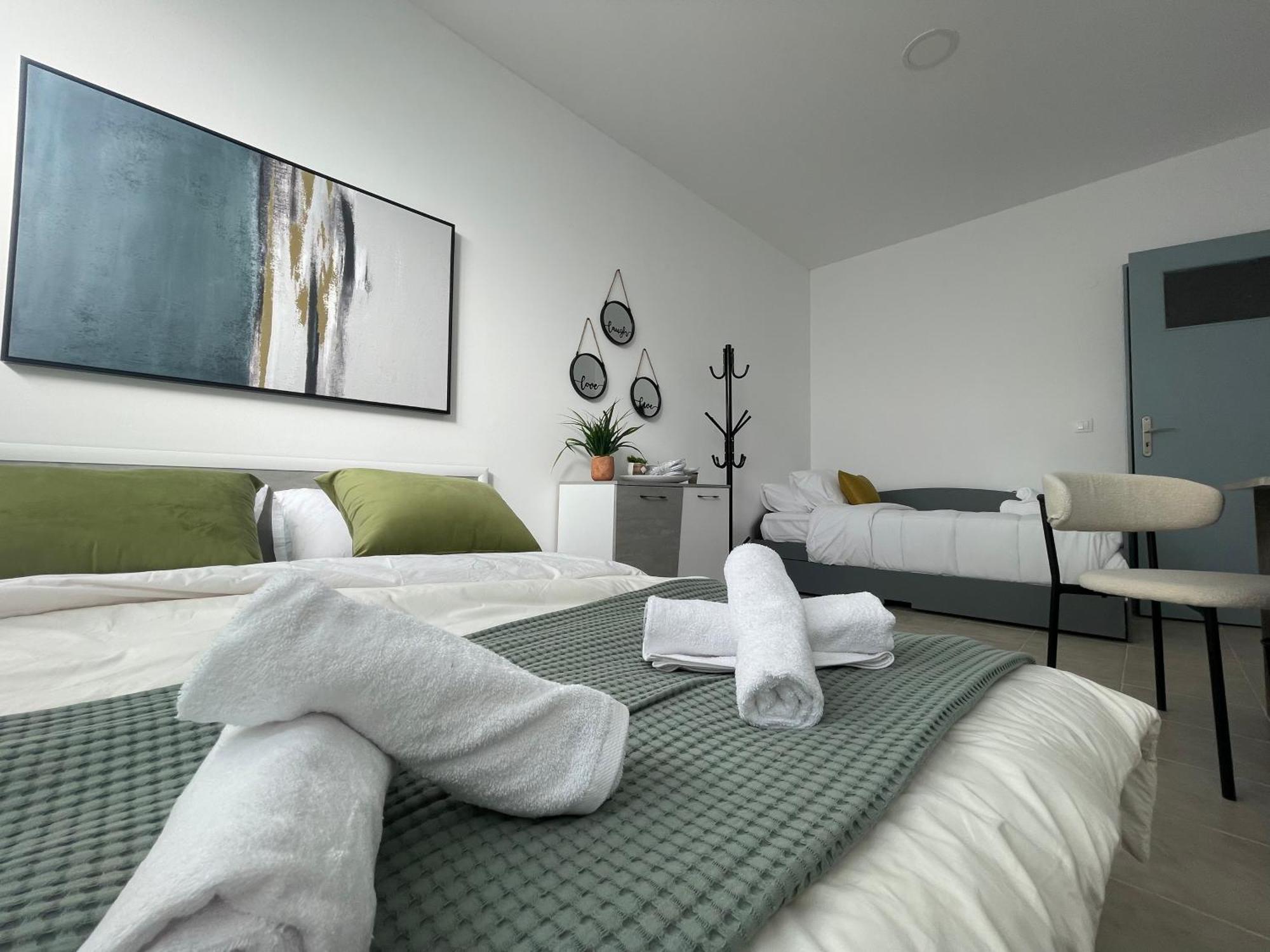 Aiolos Chania Center Luxury Apartment Near The Garden エクステリア 写真