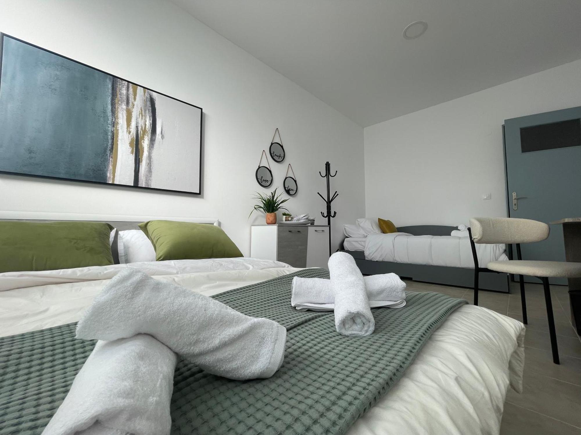 Aiolos Chania Center Luxury Apartment Near The Garden エクステリア 写真